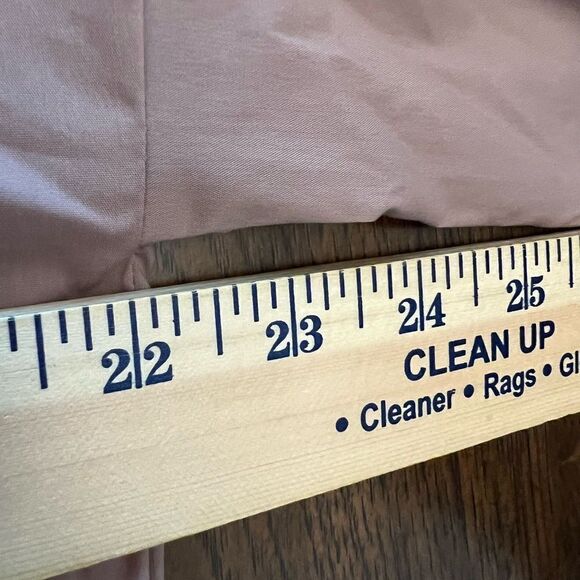 Women’s NWT Active USA Front tie Taupe Blouse w balloon sleeves. Size L. - Picture 9 of 10